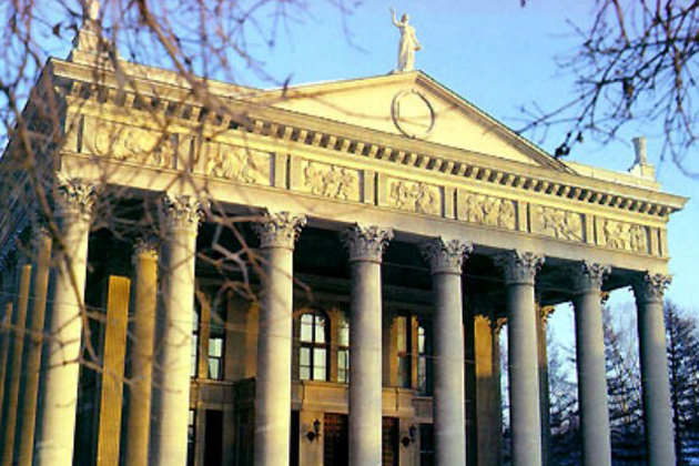 dramteatr-novokunetsk1.jpg