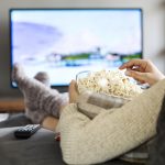 Повседневная жизнь. 5 преимуществ просмотра фильмов онлайн Watching tv