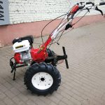 Преимущества использования мотоблоков Skiper motoblok-titan-tn-1900h-4