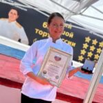 Бисквитный десерт вошёл в историю tort-e1721121195792.jpg