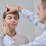 Из чего складывается и как рассчитывается стоимость липофилинга лица Plastic,Surgeon,Prepares,For,Blepharoplasty,,Blepharoplasty,Operation